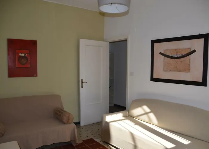 A Due Passi Dal Mare *